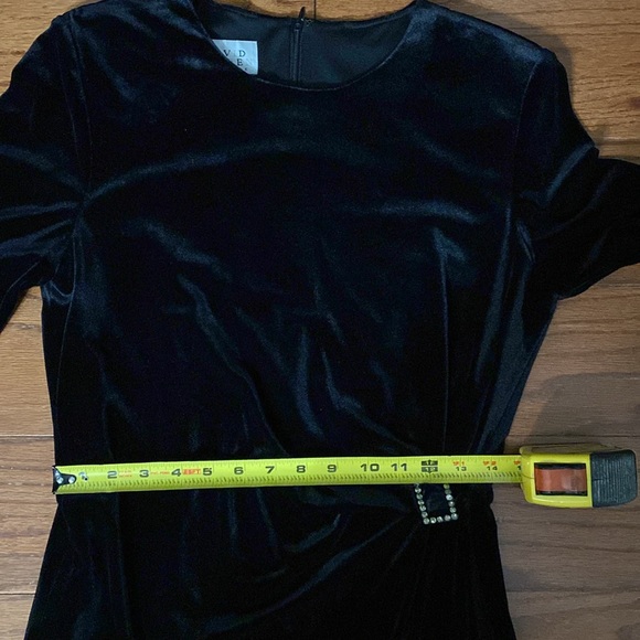 David Warren blk velvet dress w/rhinestone buckle- Size Medium - Picture 10 of 11